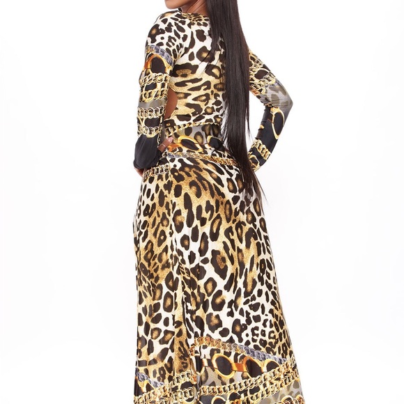 NWT Drop it like it’s yacht duster, missing the shorts, size small - Picture 4 of 4